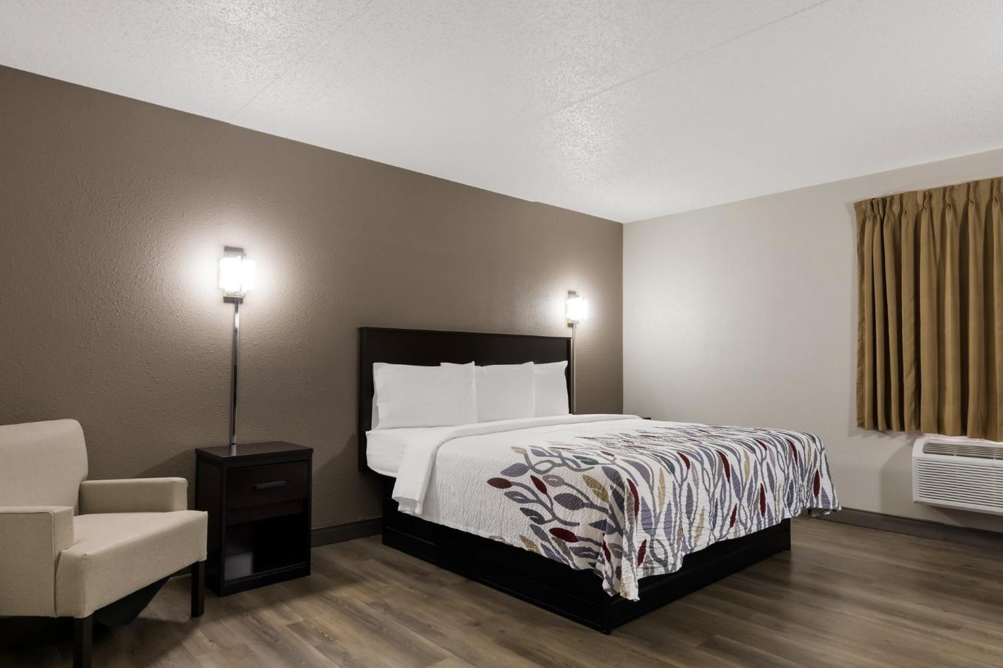 Red Roof Inn Hartford- New Britain Exterior foto
